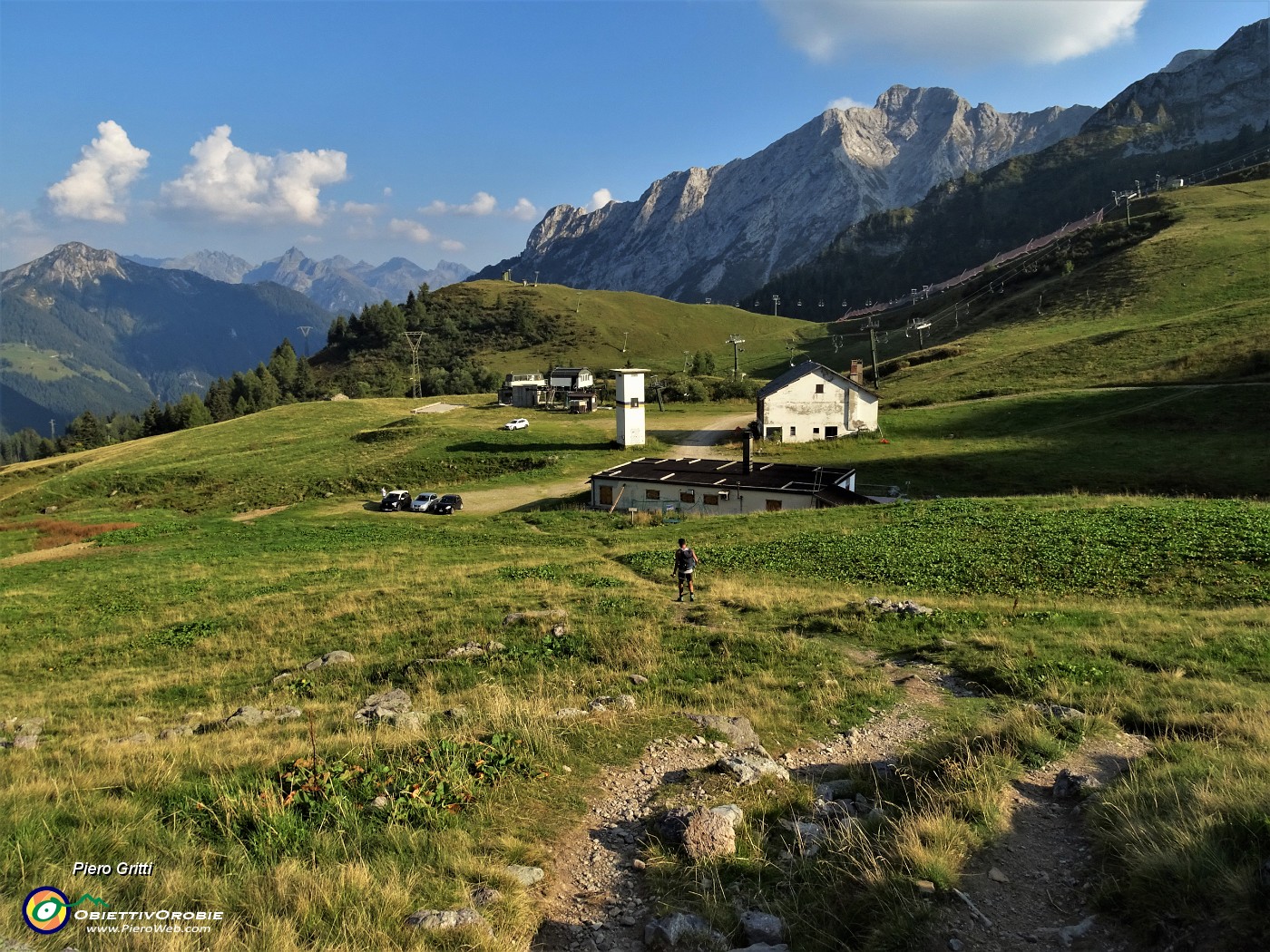 71 Rientriamo alla Baita del Camoscio (1750 m).JPG